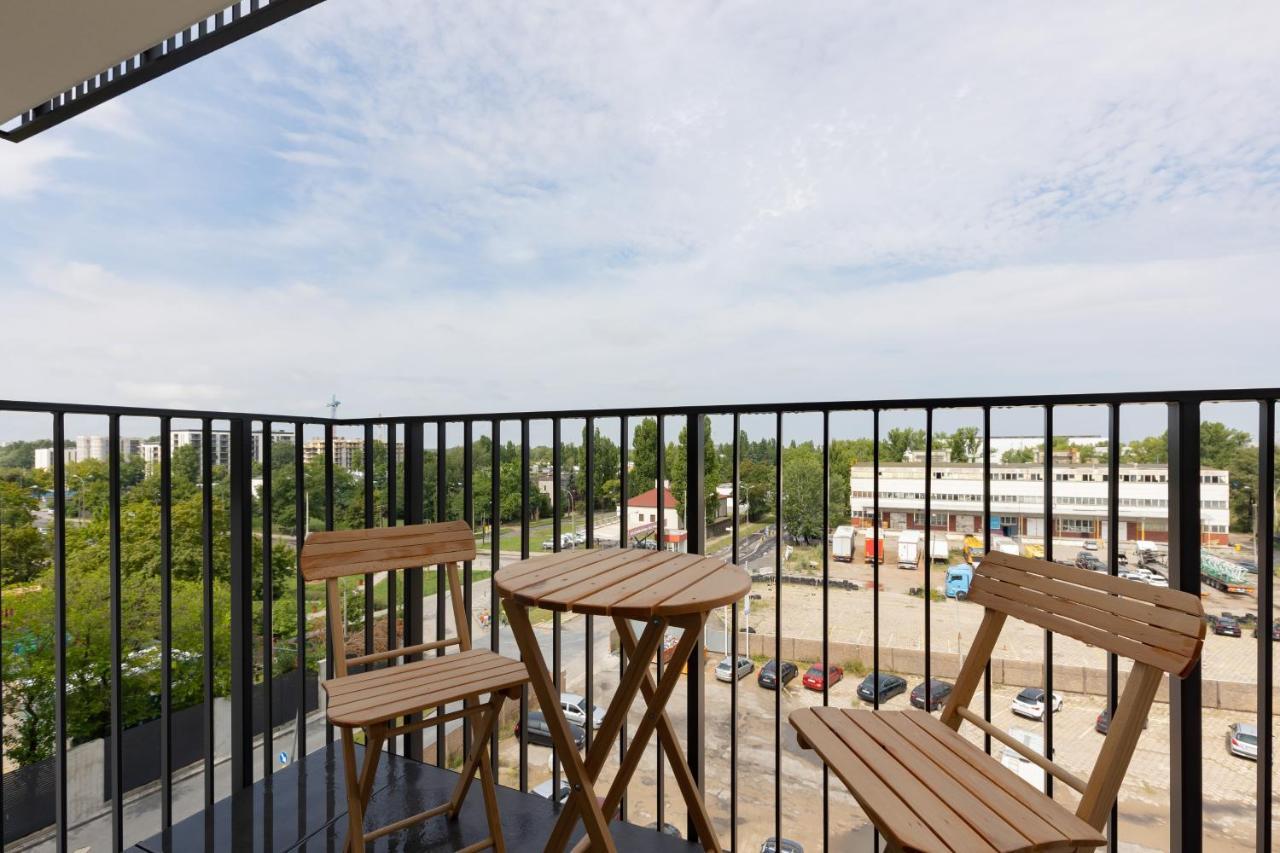Home Factory Estate Praga Kotsisa By Noclegi Renters Warsaw Exterior photo